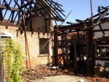 INSERTS : attention aux risques d'incendie INSERTS : attention aux risques d'incendie